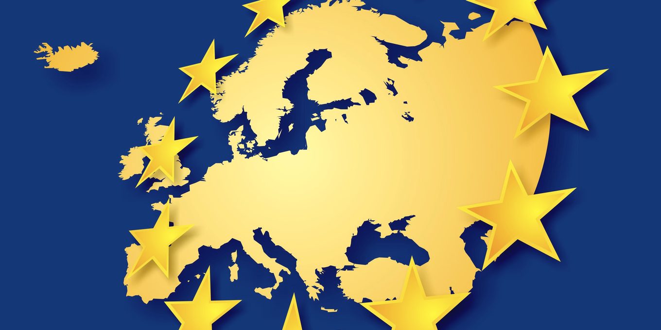 Flagi Unii Europejskiej — fotografia symboliczna